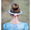 Robe de Princesse bleu, argent et rose avec sa coiffe
