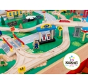 Jouets en bois ~Circuit de train sur table en bois avec Aéroport - KIDKRAFT﻿~
